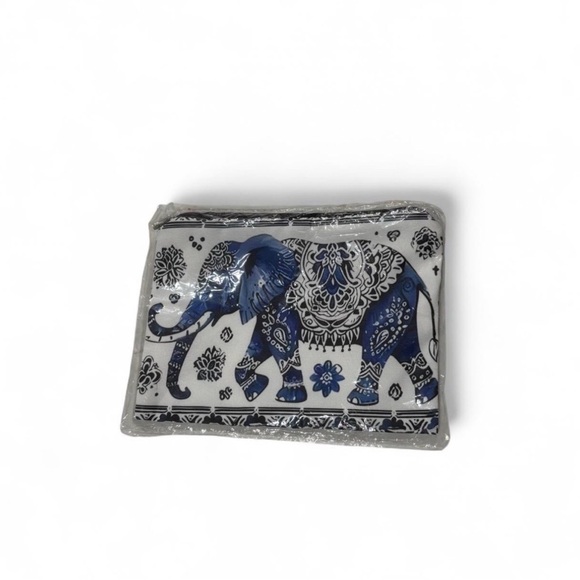 Small Bag - Picture 1 of 2